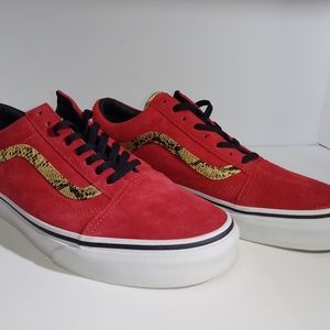 Vans Old Skool Red Suede Mens 8 Womens 9.5 NWOB